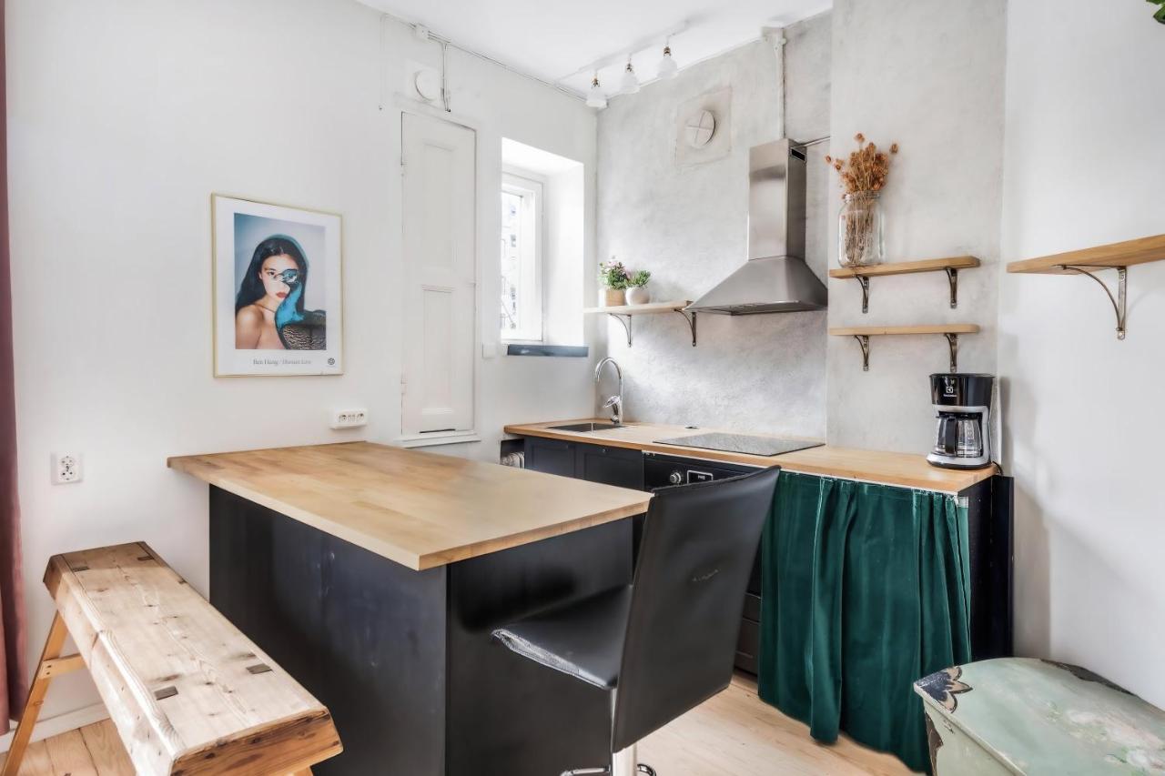 Апартаменты Wehost Modern Kitchen Studio With Bright Colours Хельсинки Экстерьер фото